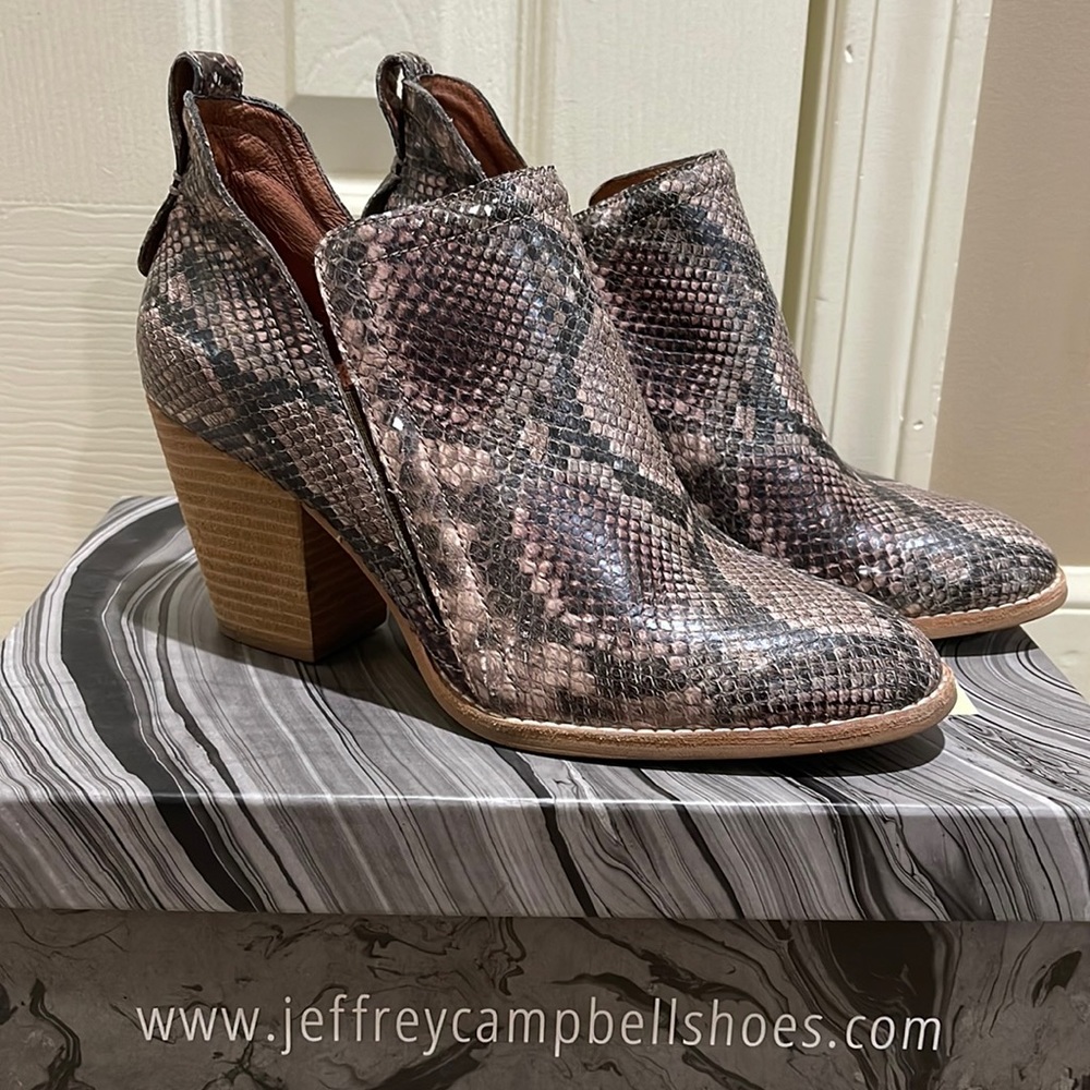 Jeffrey Campbell Rowlan Bootie